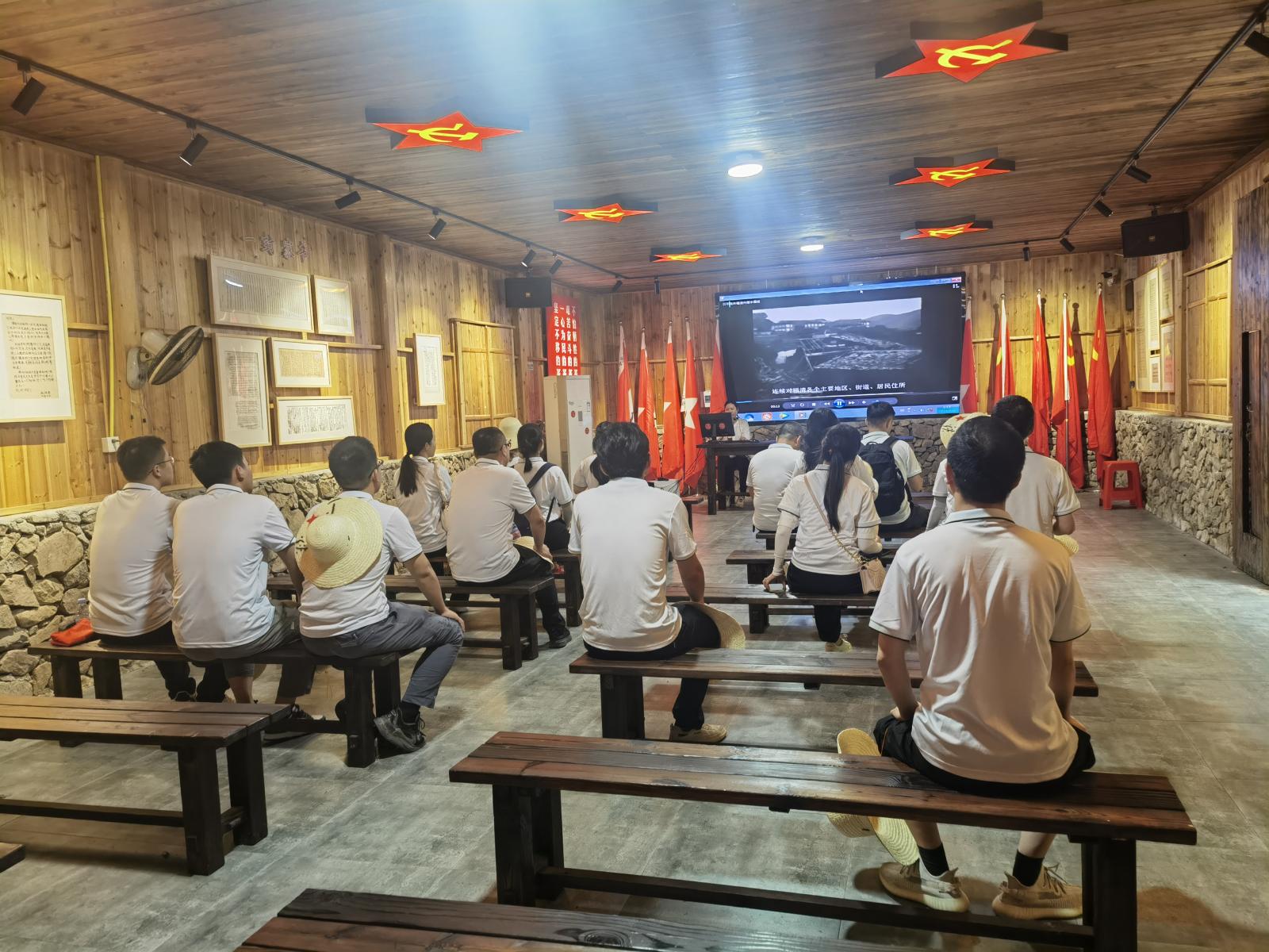 Ê×Ò³|×ðÁú¼¯ÍÅÖйú¹Ù·½ÍøÕ¾